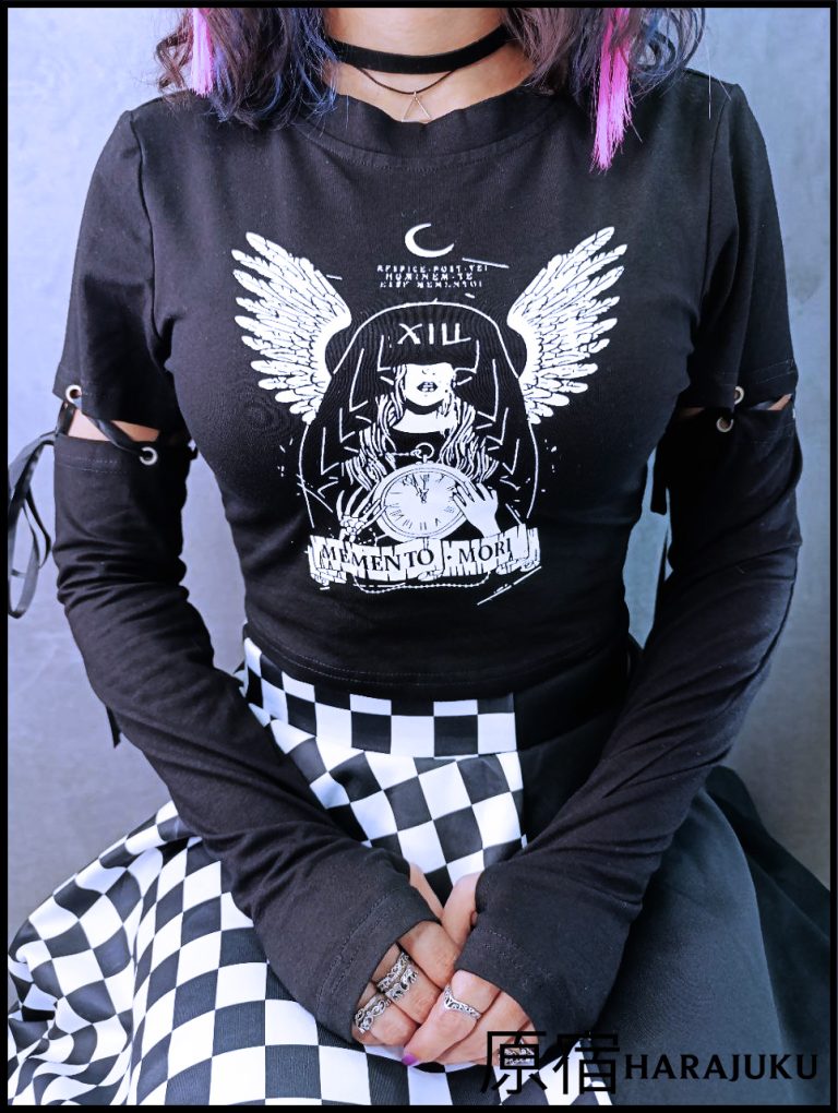 Blusa Memento Mori con Mangas Removibles