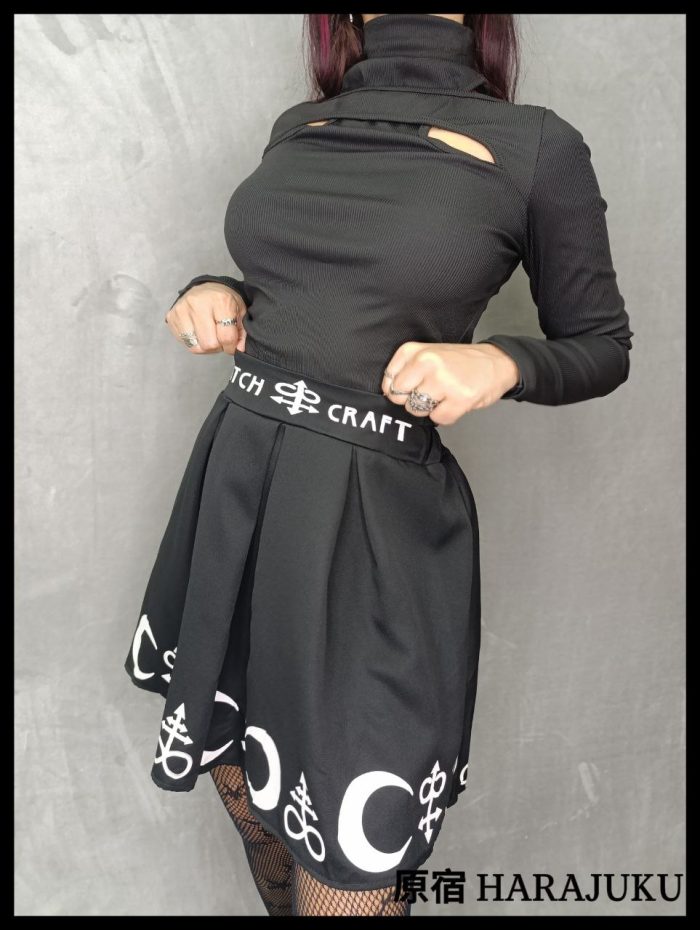 Falda Witchcraft